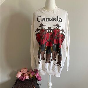 Vintage Canada Graphic Sweatshirt